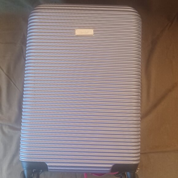 Nicole Miller New York Luggage - 24 Inch Carry On Hardside Suitcase - Picture 5 of 10